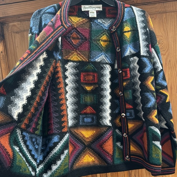 Norm Thompson Sz M Sweater - Picture 6 of 6